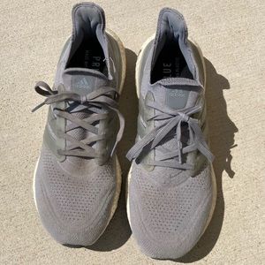 Adidas shoes (9.5 Men’s) GRAY only